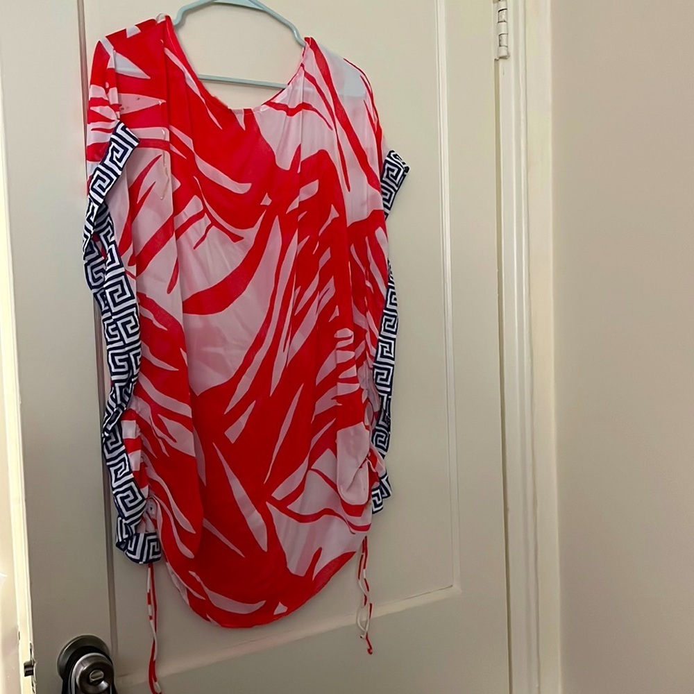 Victoria’s Secret cover up size: XS/S